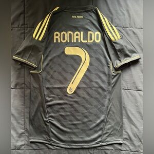 Ronaldo #7 Retro Away Black Soccer Jersey 2011/2012 Gold